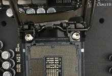 电脑主板显示RE是什么错误？（探索电脑主板显示RE错误的原因和解决办法）